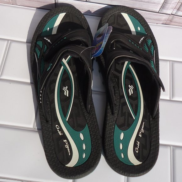 NWT. SIZE EU 41. GOLD PIGEON men’s slide sandals.